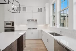 Photo #3: 20991646 Listing 