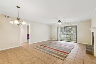 Photo #6: 20992209 Listing 