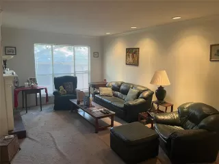 Photo #3: 20995609 Listing