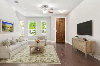 Photo #3: 20997223 Listing 