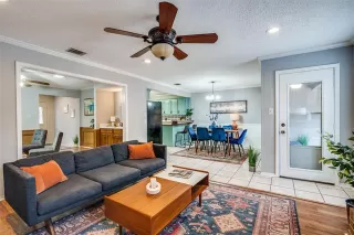 Photo #2: 20997580 Listing