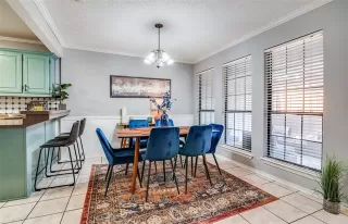 Photo #4: 20997580 Listing