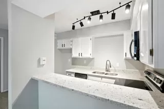 Photo #2: 20998210 Listing 