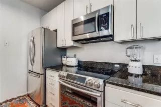 Photo #5: 20998422 Listing 