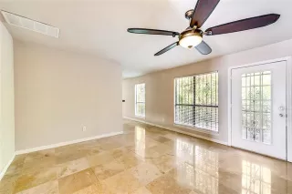 Photo #5: 20999017 Listing 