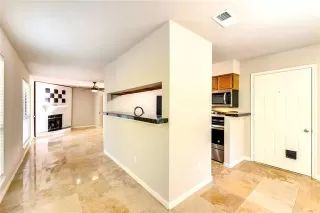 Photo #6: 20999017 Listing 