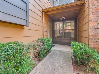 Photo #3: 20999468 Listing 