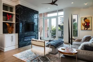 Photo #6: 21000988 Listing