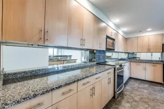 Photo #3: 21001207 Listing