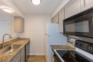 Photo #3: 21001727 Listing