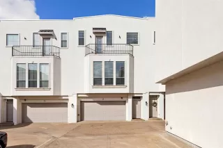 Photo #2: 21002014 Listing