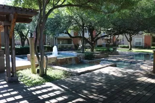 Photo #5: 21002838 Listing