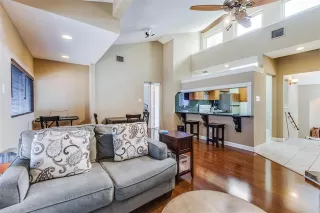 Photo #2: 21002958 Listing