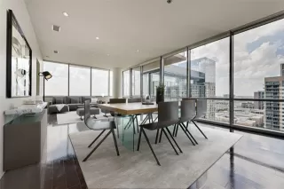 Photo #2: 21003933 Listing