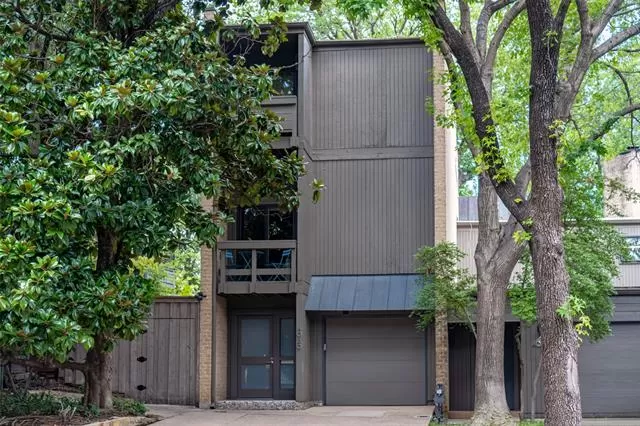 MLS: 21004055 Condo For Sale