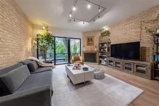 Photo #5: 21004055 Listing 