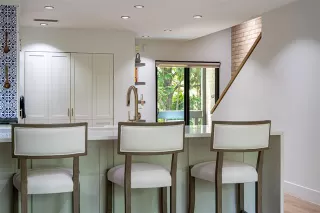 Photo #6: 21004055 Listing 