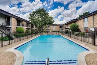 Photo #2: 21005126 Listing 