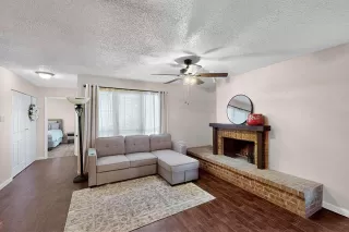 Photo #6: 21006202 Listing