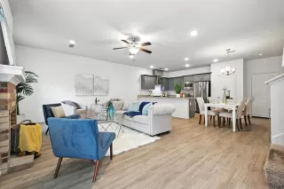 Photo #6: 21006226 Listing