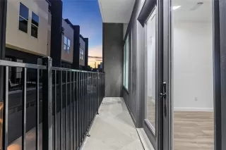 Photo #5: 21006346 Listing 