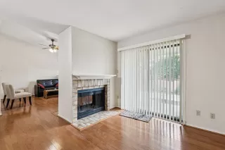 Photo #4: 21006415 Listing