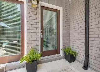 Photo #2: 21006806 Listing