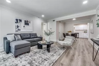 Photo #3: 21006806 Listing