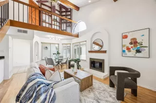 Photo #2: 21006870 Listing