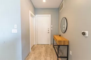 Photo #3: 21007559 Listing