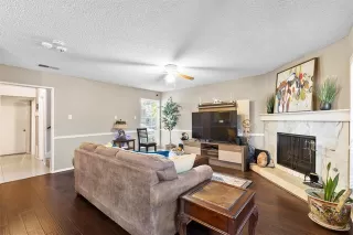 Photo #2: 21008386 Listing