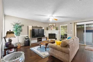 Photo #3: 21008386 Listing