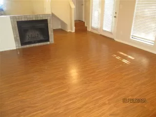 Photo #2: 21008714 Listing