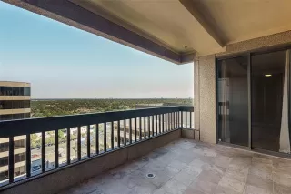 Photo #5: 21010025 Listing