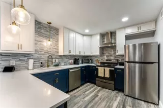 Photo #4: 21011344 Listing