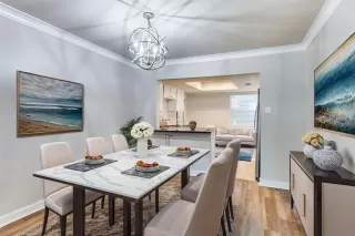 Photo #5: 21011699 Listing