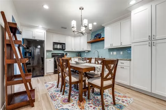 MLS: 21011919 Condo For Sale