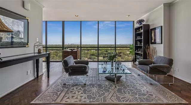 MLS: 21011978 Condo For Sale
