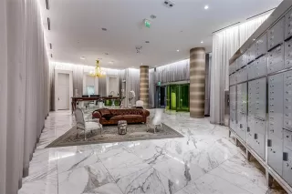 Photo #3: 21012542 Listing