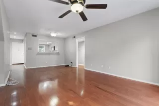 Photo #4: 21012568 Listing 