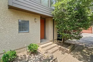 Photo #2: 21012571 Listing 