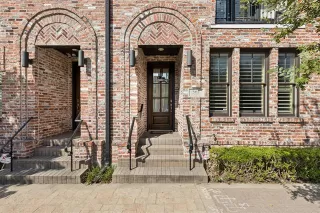 Photo #3: 21014308 Listing