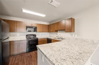 Photo #2: 21014534 Listing 