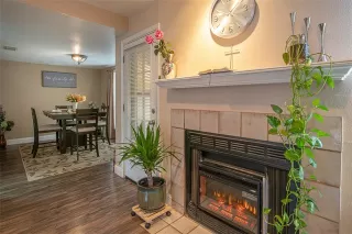 Photo #5: 21014968 Listing 