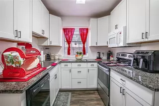 Photo #6: 21014968 Listing 