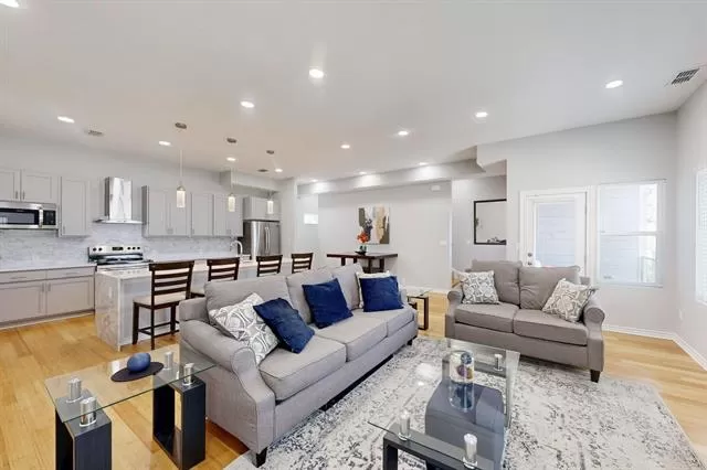 MLS: 21015496 Condo For Sale