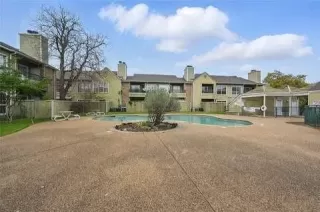 Photo #3: 21015694 Listing