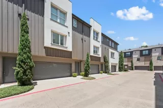 Photo #5: 21016059 Listing 