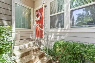 Photo #2: 21016100 Listing 