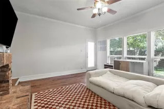 Photo #6: 21016100 Listing 